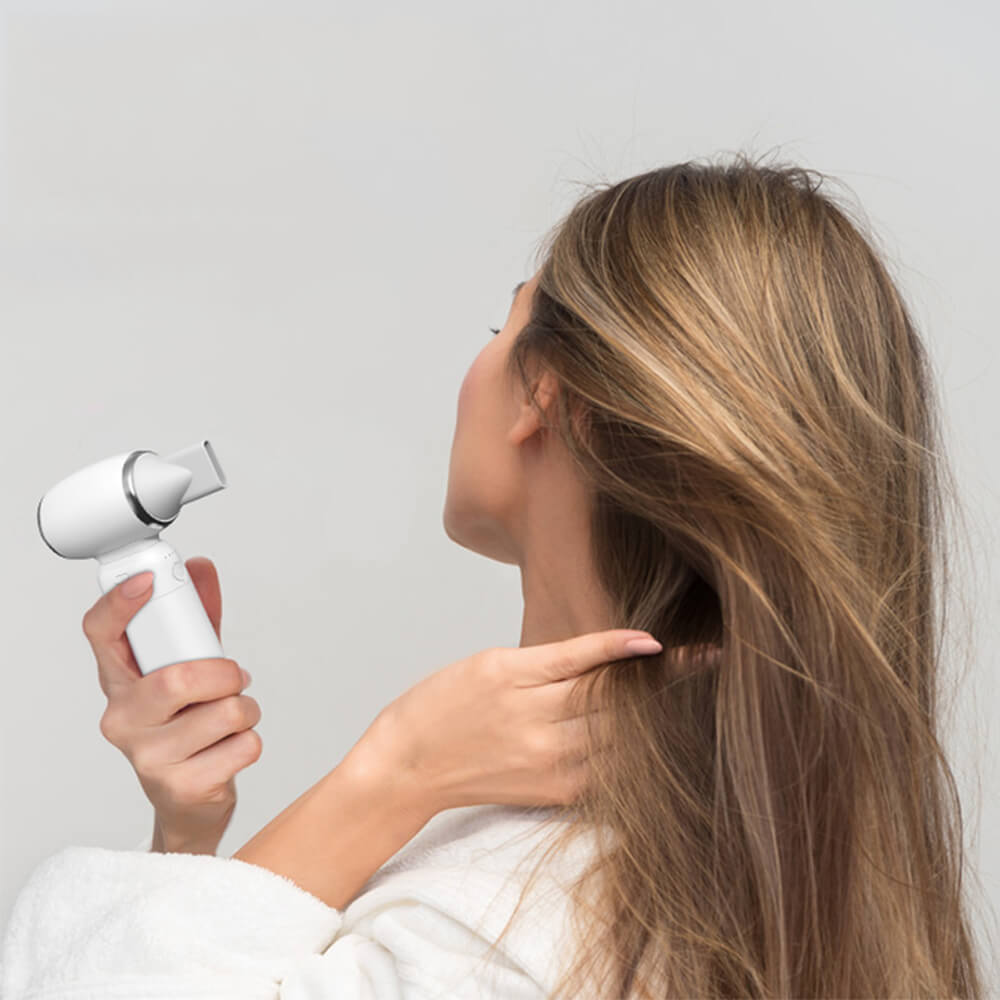 Mobie Portable Multi-Functional Detachable High-Speed Fan & Power Bank 8000mAh Beige
