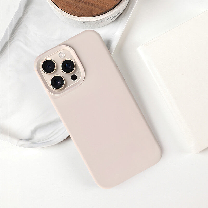 iPhone 16 Pro Silica Series Liquid Silicone Magsafe Phone Case Black
