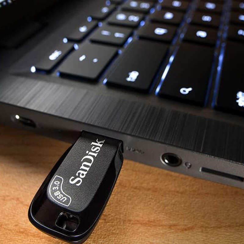 SanDisk Ultra Shift USB 3.0 100MB/s Flash Drive 125GB CZ410