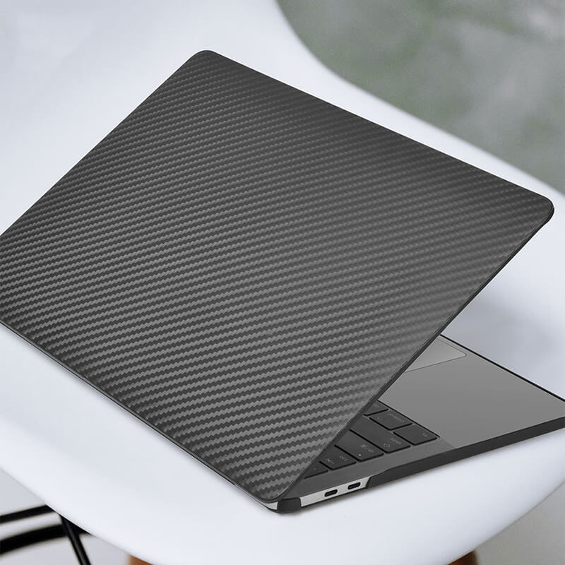 Macbook 13 2022 A2681 Carbon Fiber Textured PP Protective Case