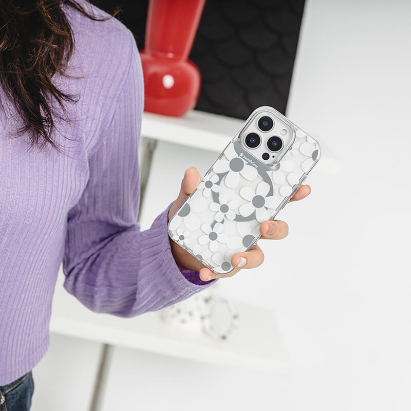 iPhone 16 Fleur 3D Patterned Series Shockproof MagSafe Phone Case Black