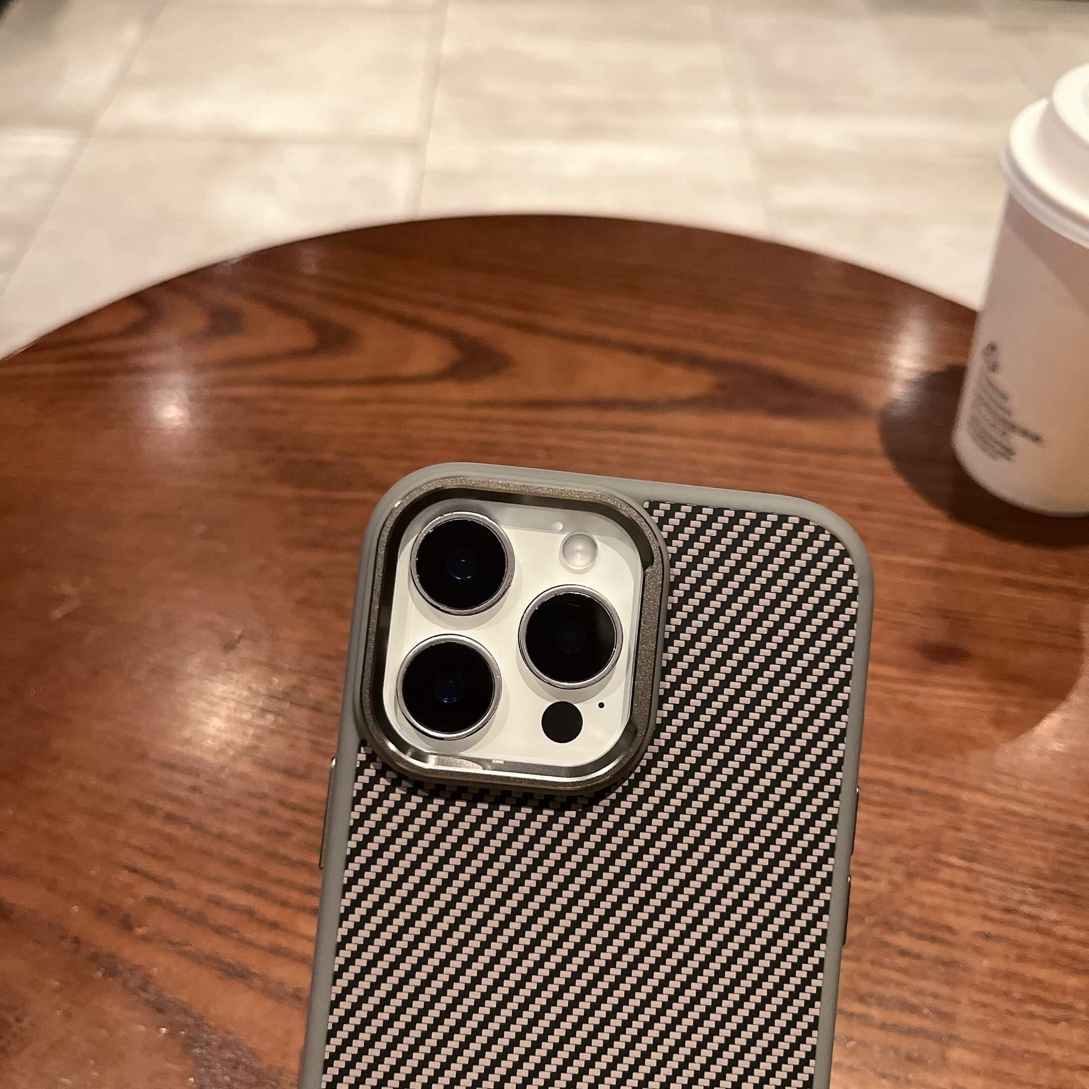 iPhone 13 Pro Carbide Series Carbon Fibre Magsafe Anti-Fingerprint Case