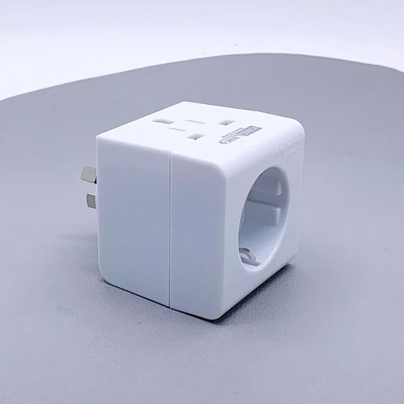 Mobie USA/UK/Europe to NZ/AU Plug Adapter P303 White