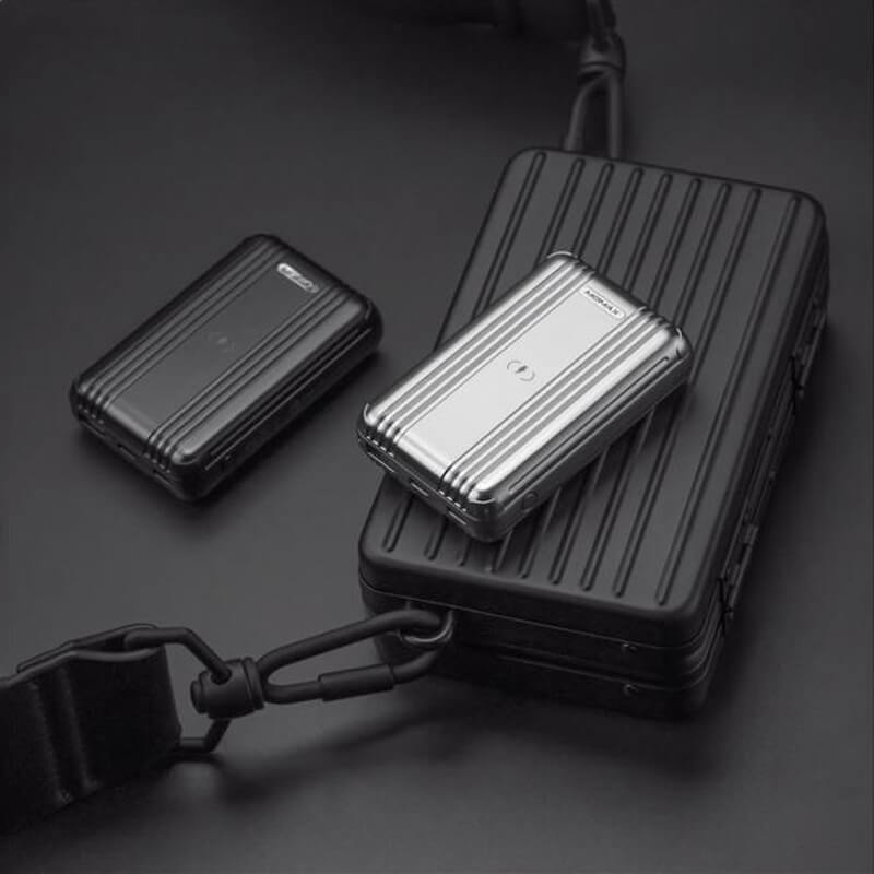 Momax Magnetic Wireless Fast Charging Power Bank 10000mAh 22.5W Black