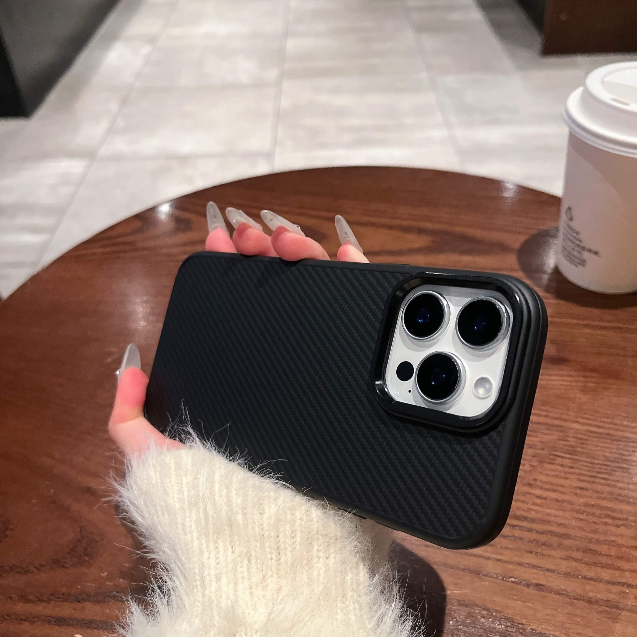 iPhone 13 Pro Carbide Series Carbon Fibre Magsafe Anti-Fingerprint Case