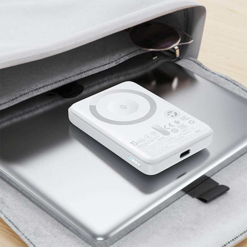 Mobie PD 20W 5000mAh MagSafe Wireless Power Bank M25